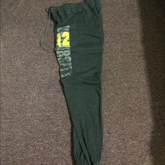 Grey sweatpants - Picture 2 of 2