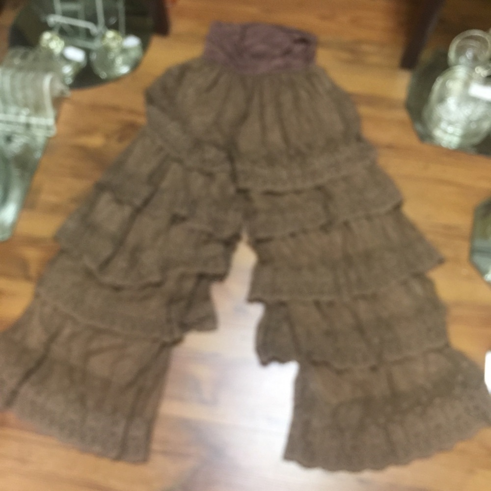 Layered ruffle pants, taupe, Sz S