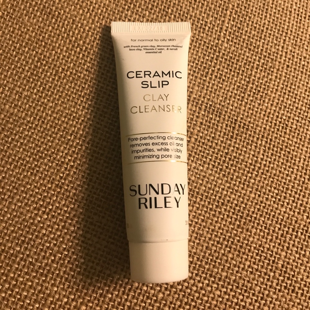 3 for $10💥 Sunday Riley cleanser