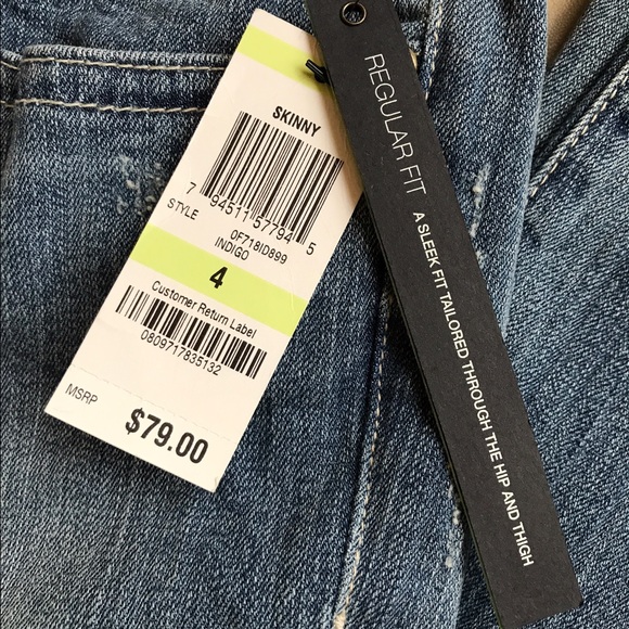 INC  Fits size 6 and 8 - Picture 3 of 4