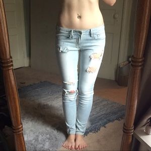 Sold!!   BULLHEAD JEANS (SIZE 5)