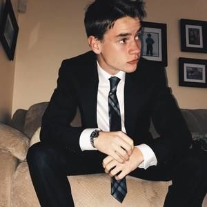 Meet your Posher, Tyler