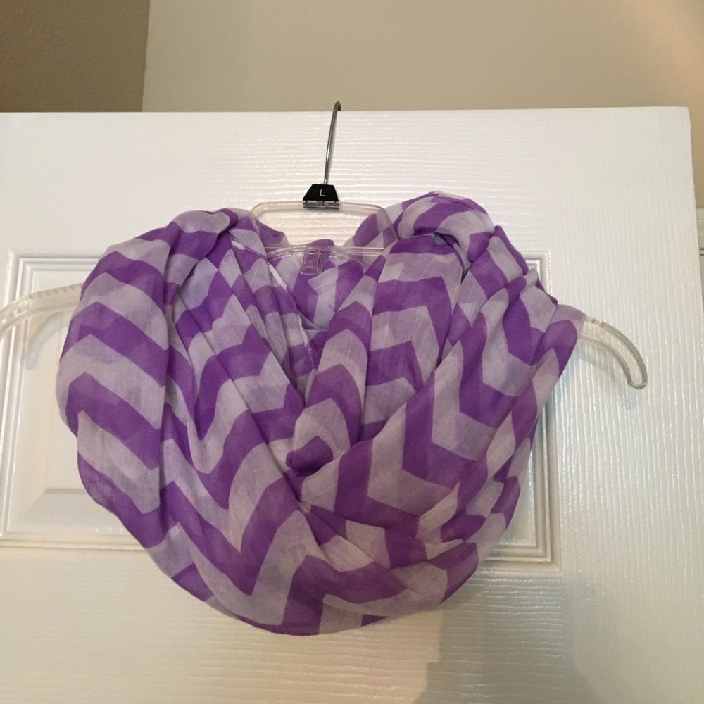 Purple/white Chevron Infinity Scarf