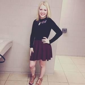 Meet your Posher, Kira