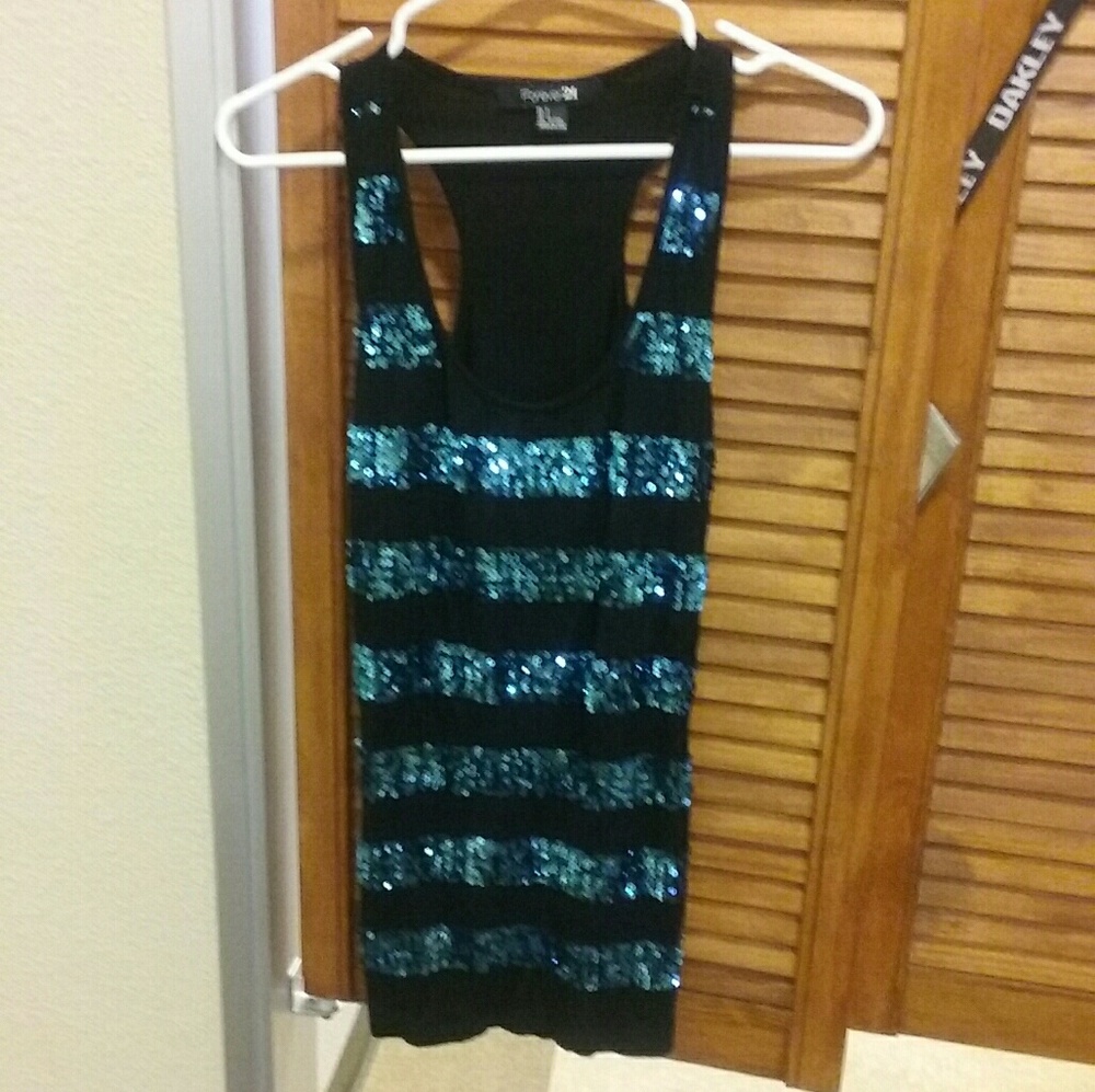 Forever 21 fashion Tank Top