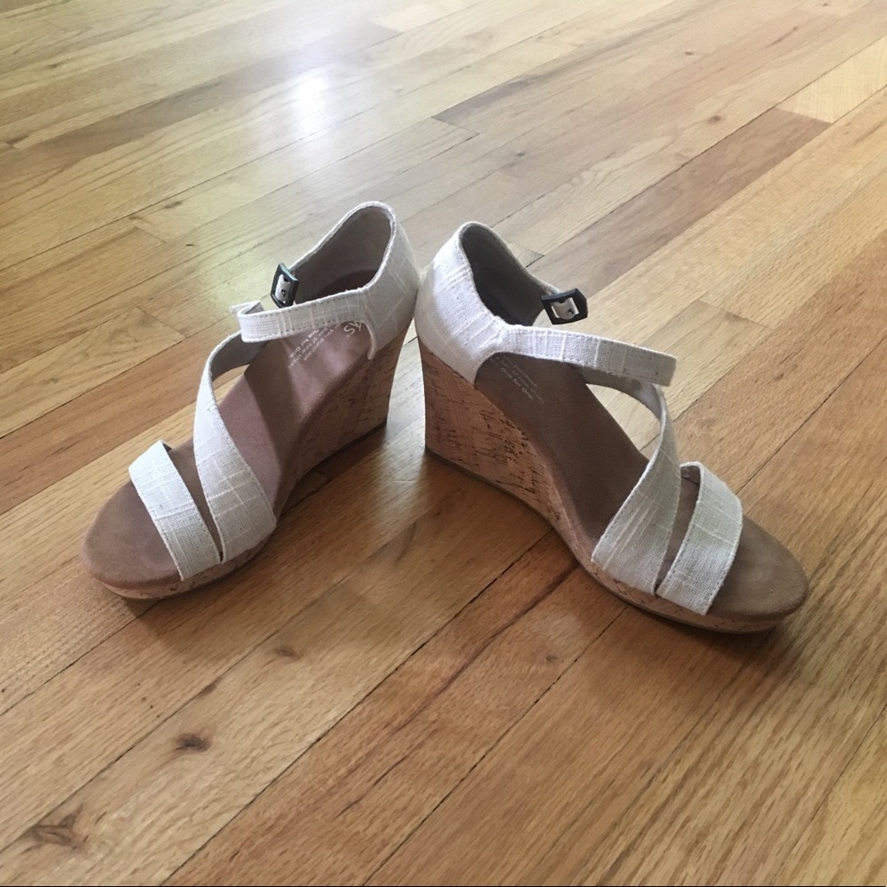 Toms clarissa wedge sandal