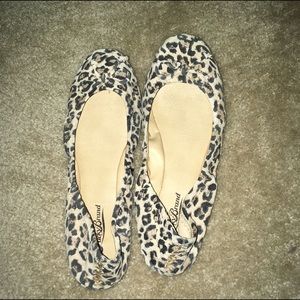 Lucky Brand Leopard Flats