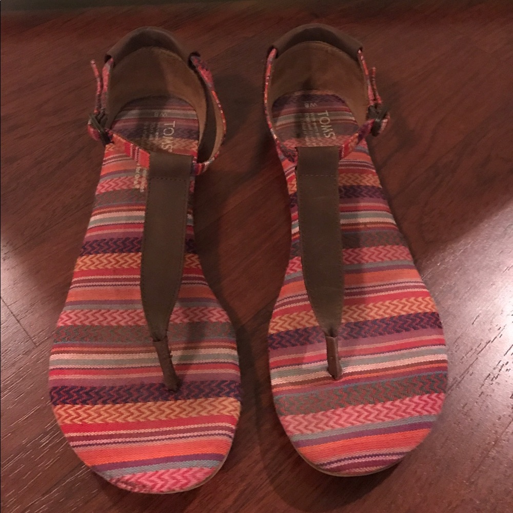 TOMS Sandals