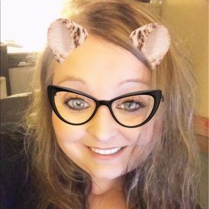 Meet your Posher, Misty