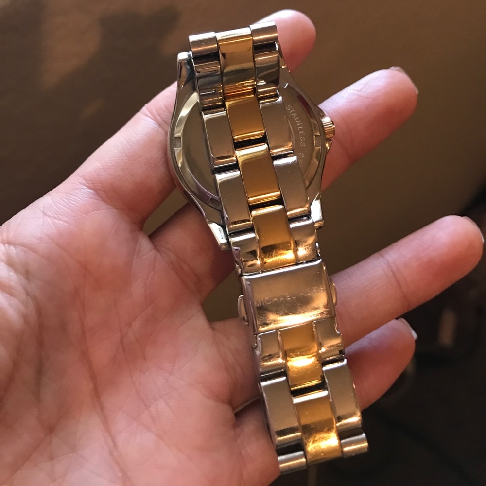 Authentic Mk watch - Picture 2 of 4