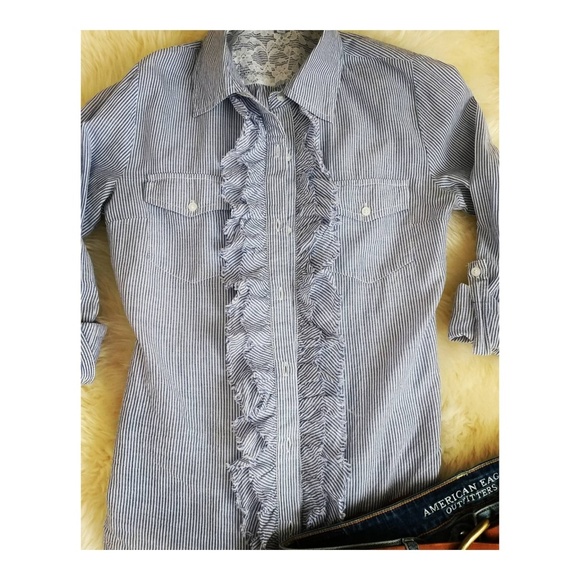 Button Down Striped shirt - Picture 2 of 3