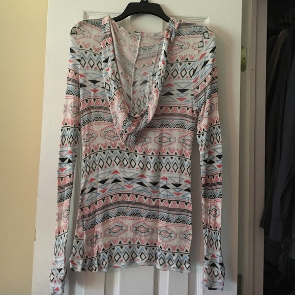 Knit long sleeve - Picture 2 of 2