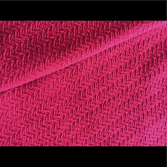 H&M brand new maroon textured skirt - Picture 4 of 4