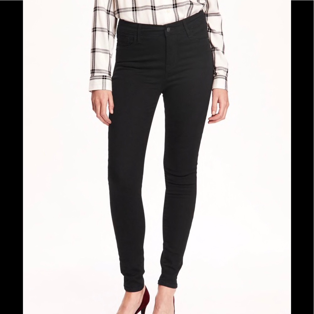 Old Navy High Rise Built-In Sculpt Jeans