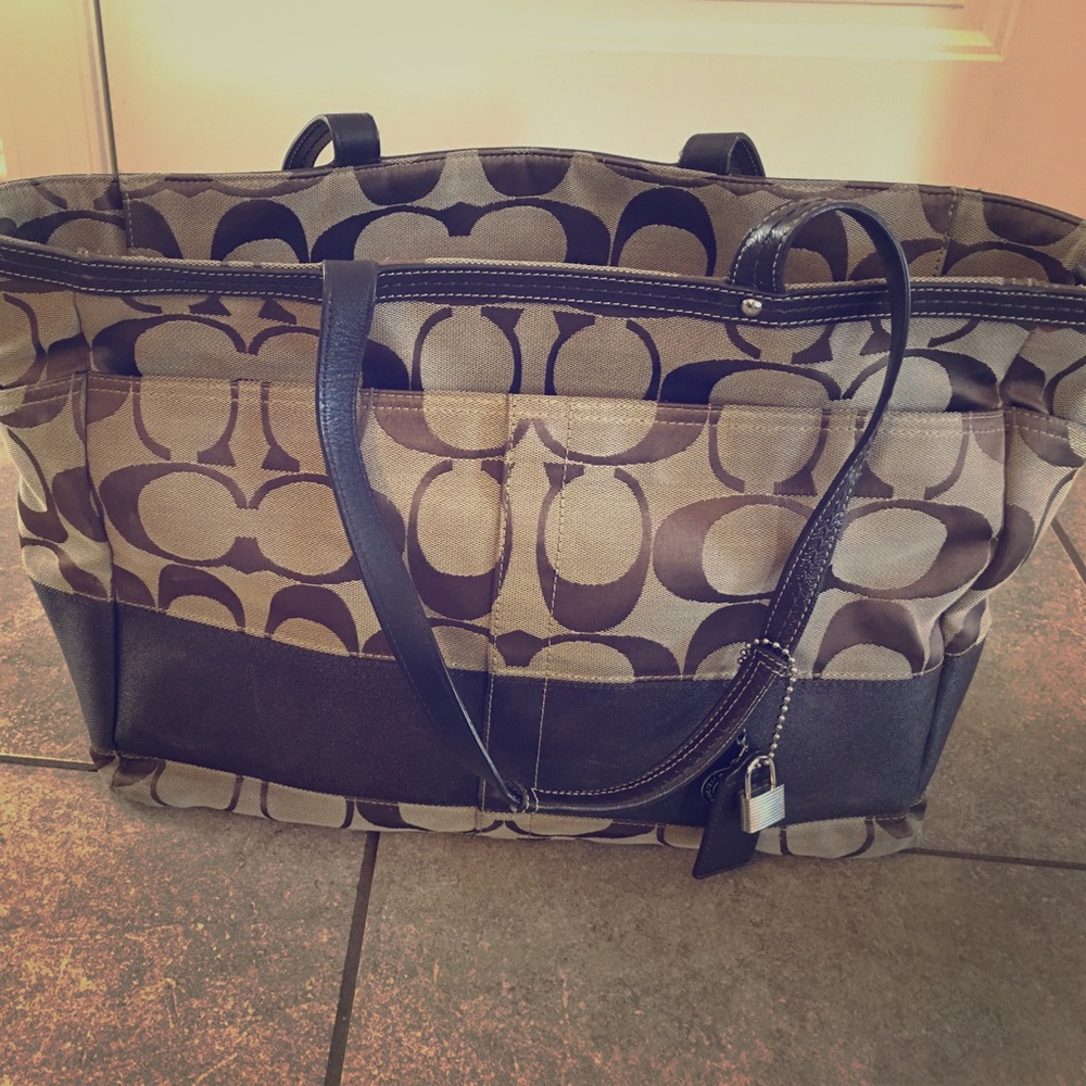 Large coach bag