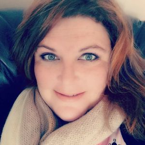 Meet your Posher, Carrie