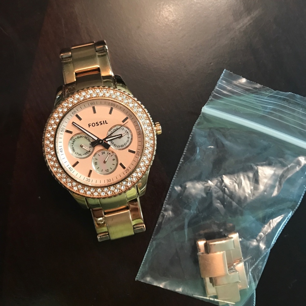 Fossil Watch - Picture 2 of 4