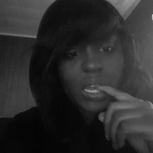 Meet your Posher, Sharondalyn