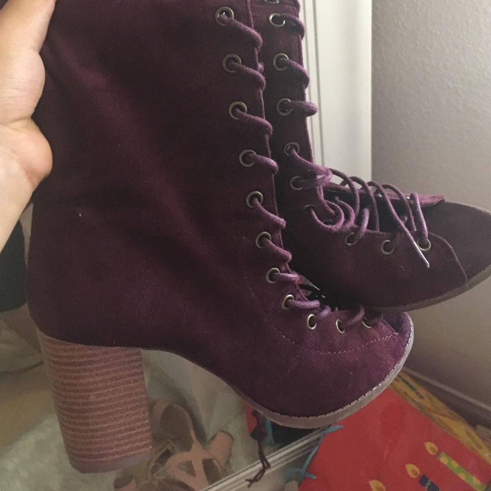 Charlottes ruse tie up boots