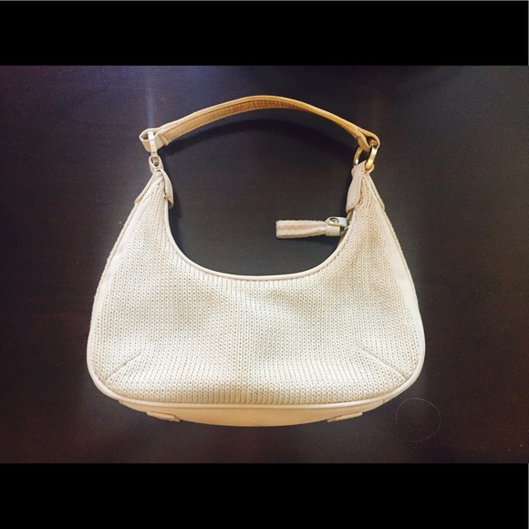 Liz Claiborne Small Purse - Picture 2 of 8