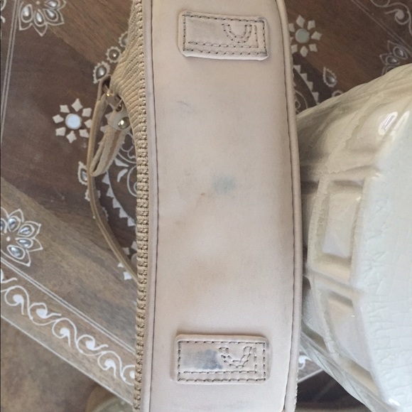 Liz Claiborne Small Purse - Picture 7 of 8