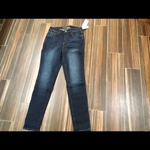 Old Navy High Rise Sculpt Jeans