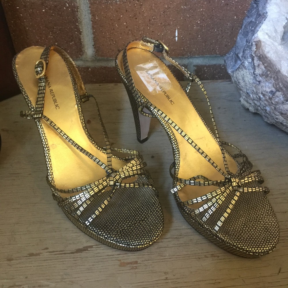 Banana Republic Heels