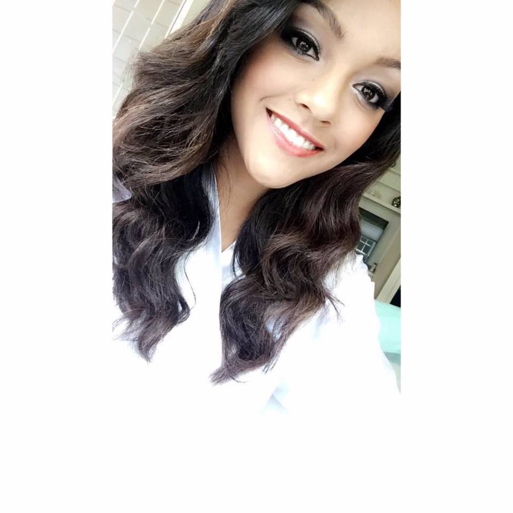 Meet your Posher, Gabriela