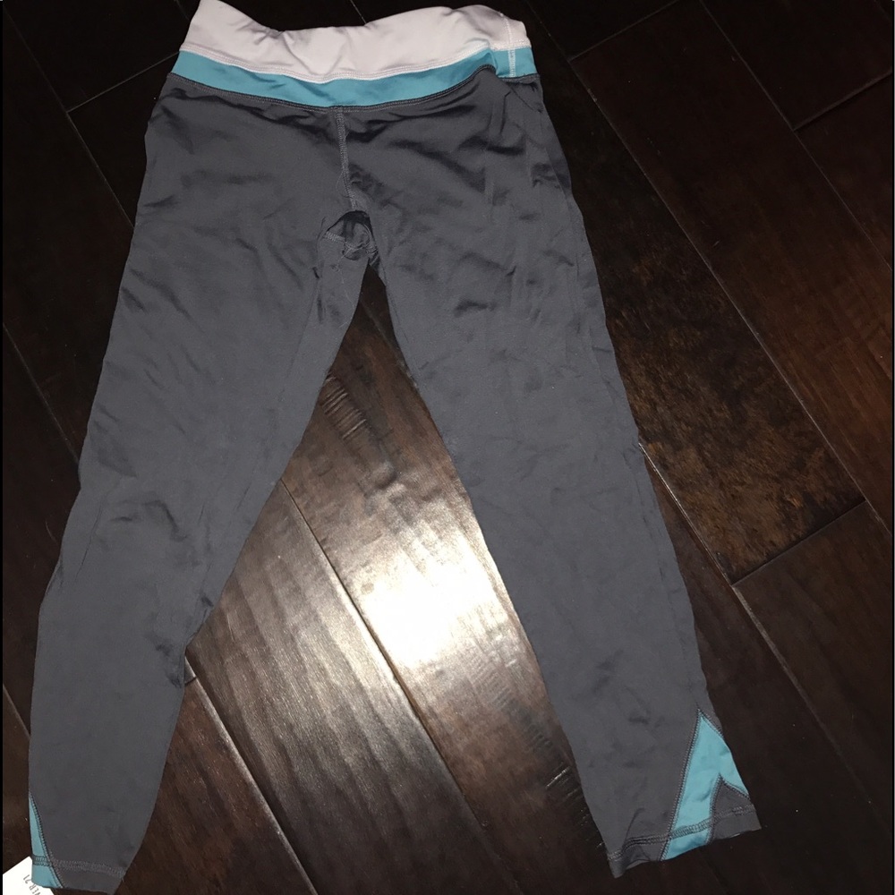 Forever 21 grey yoga pants