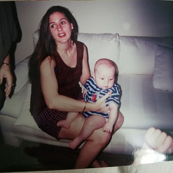 Meet your Posher, Kristine - Picture 1 of 2