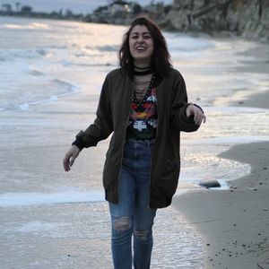 Meet your Posher, Hayley