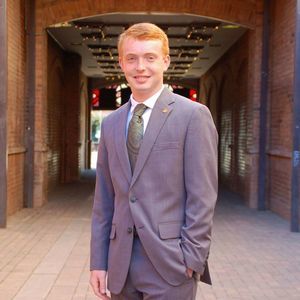 Meet your Posher, Hunter