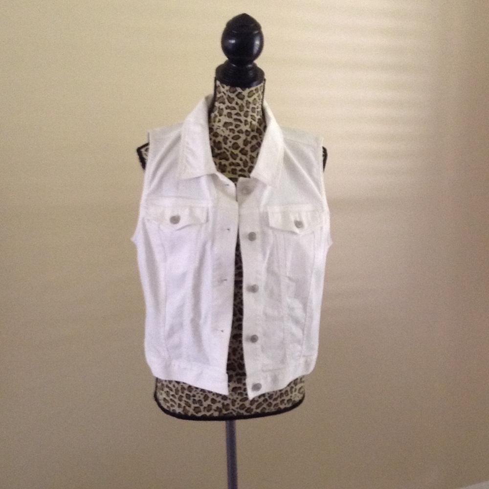Loft sleeveless vest