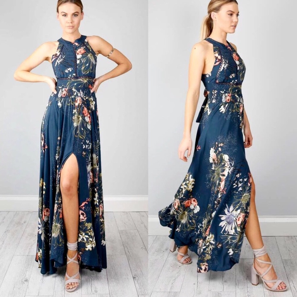 ✨ Open Back Blue Floral Halter Slit Maxi Dress - Picture 3 of 6
