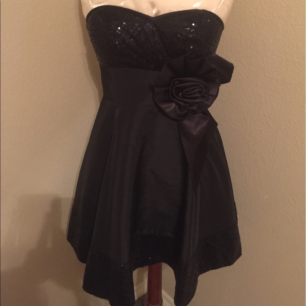 Black Strapless Cocktail Dress