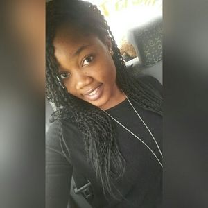 Meet your Posher, Nana yaa