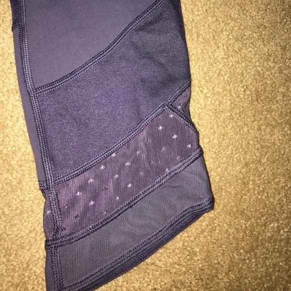 Lululemon leggings - Picture 2 of 3