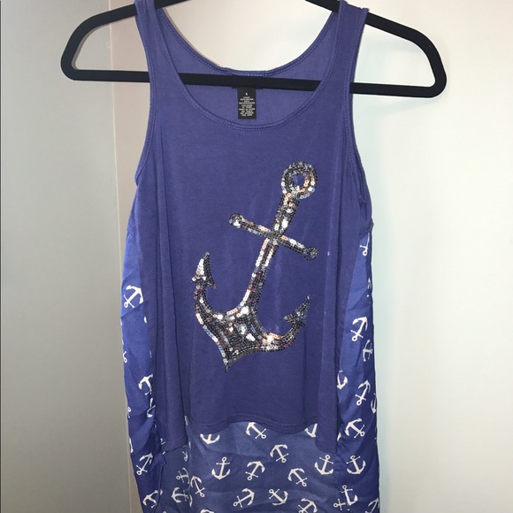 ⚓️SMALL RUE 21 ANCHOR TANK⚓️ - Picture 1 of 4