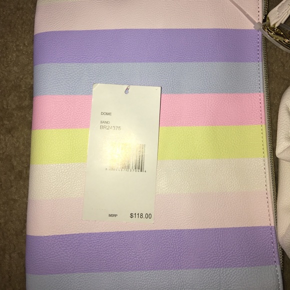 ❤️SOLD❤️Betsey Johnson Dome Sand Purse - Picture 5 of 5