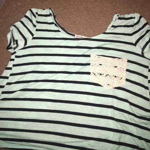 Striped float tshirt