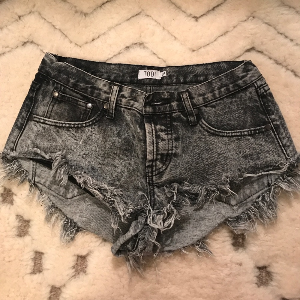 Tobi distressed denim shorts