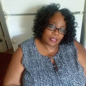 Meet your Posher, Faye