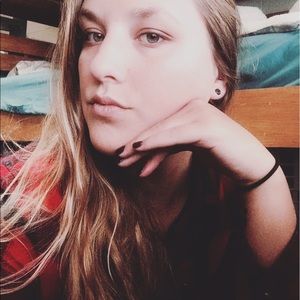 Meet your Posher, Tara