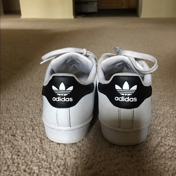 Adidas Superstars - Picture 5 of 6