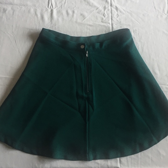Forever 21 teal skater skirt with zipper detail - Picture 1 of 3