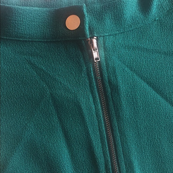 Forever 21 teal skater skirt with zipper detail - Picture 3 of 3