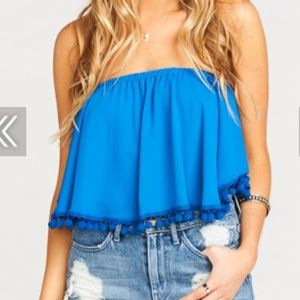 Show me your mumu- banjo pom pom crop top