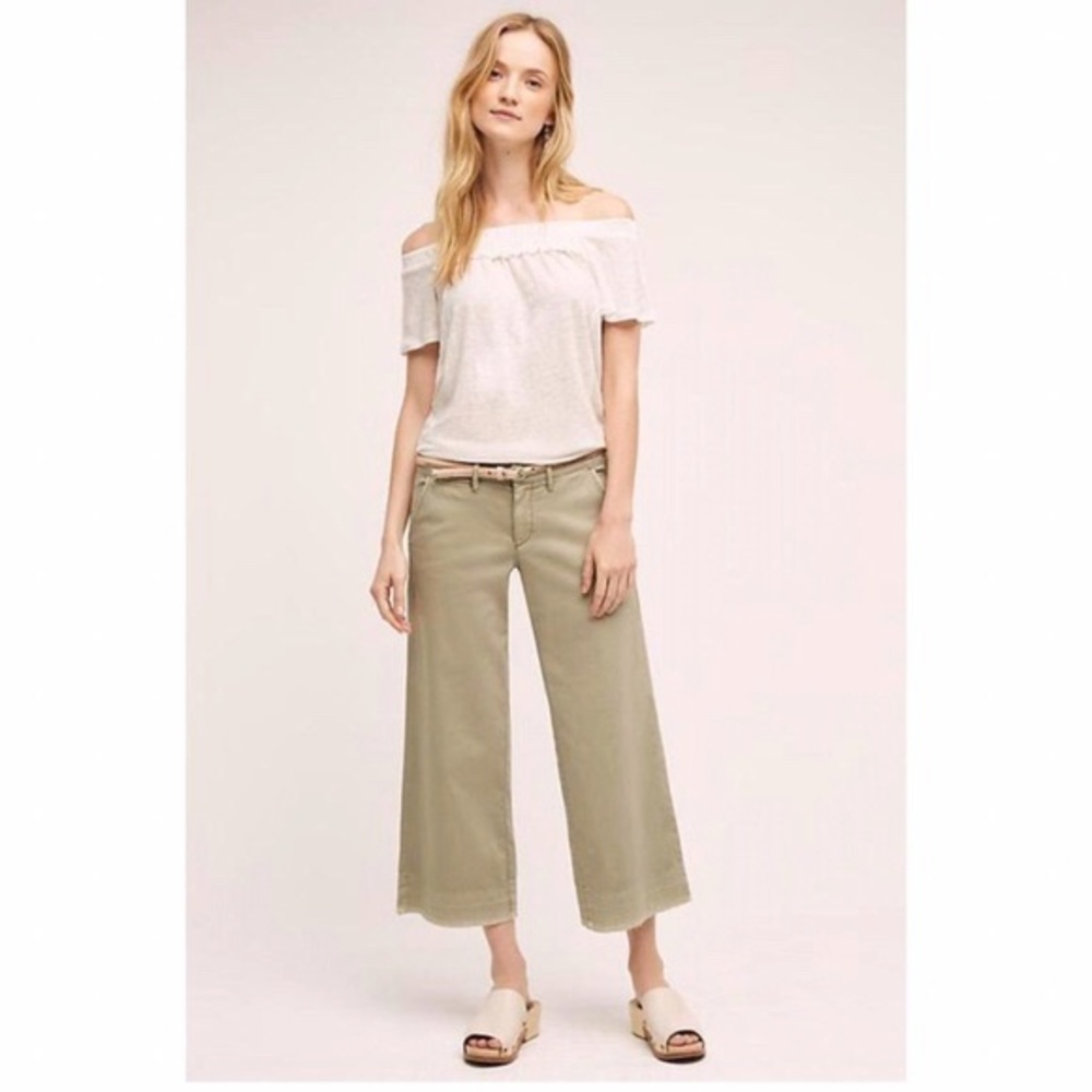NWOT Pilcro Hyphen wide-leg Chino crops