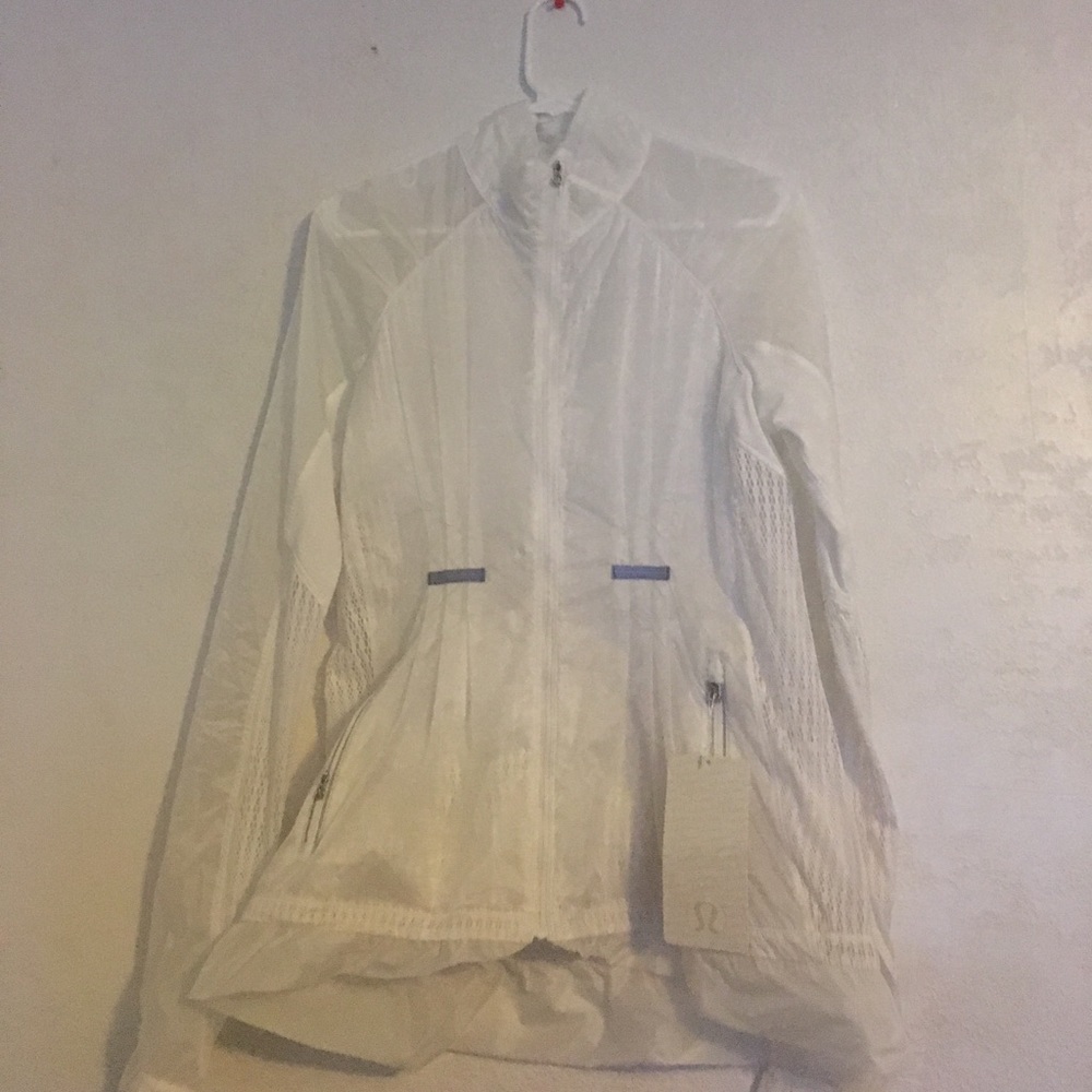 Lululemon RUN: Wild Jacket