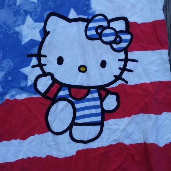 Hello kitty beach cover up or shirt - Picture 2 of 4